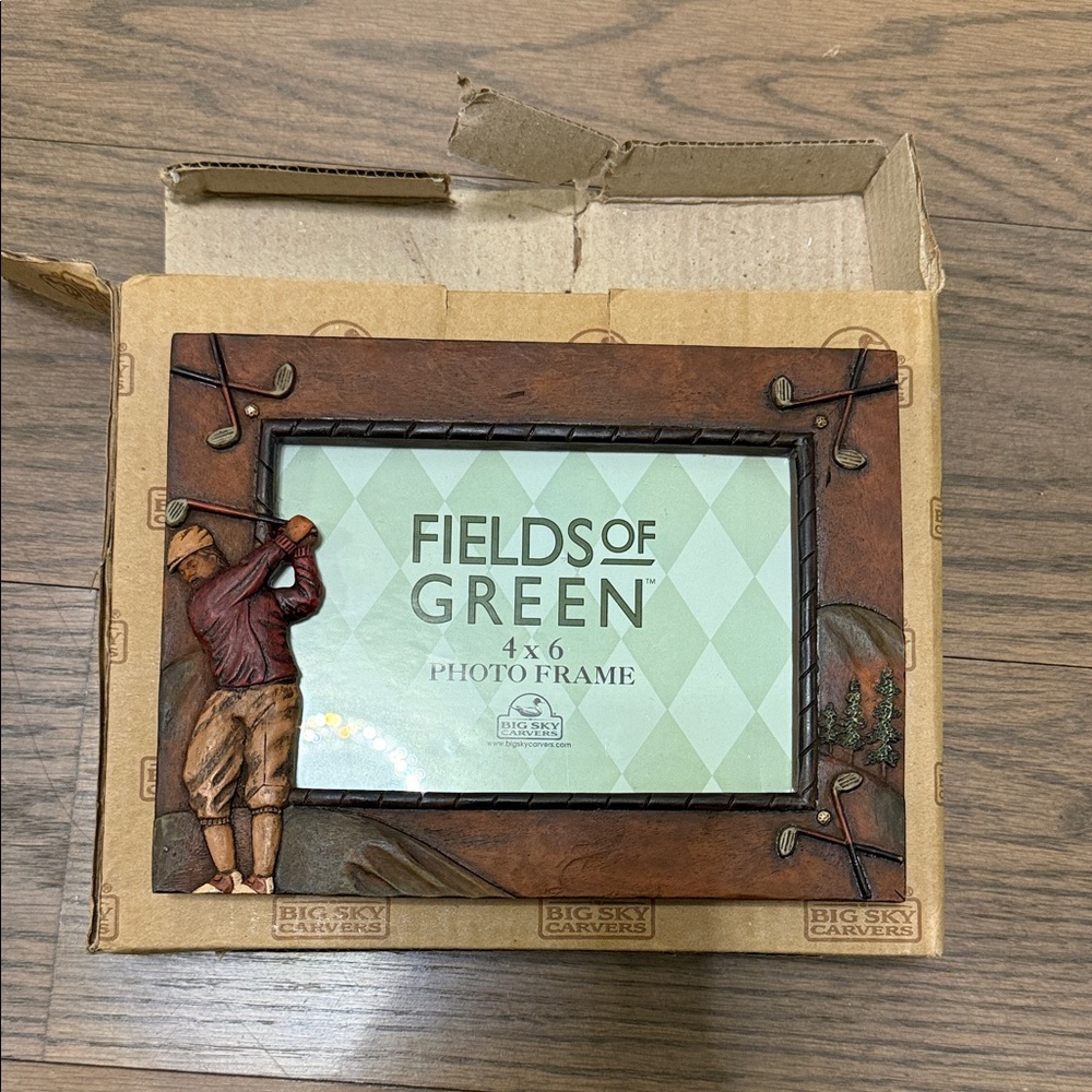 Golf-Themed Photo Frame